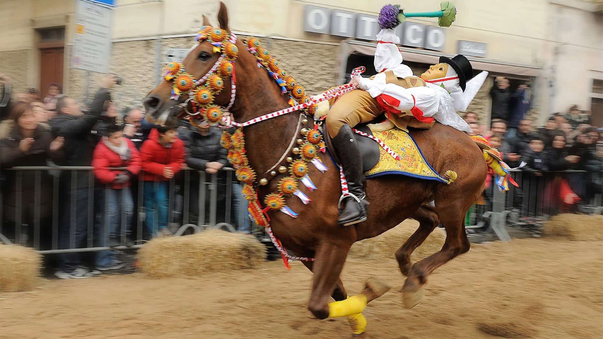 Sardegna_Carnevale_Sartiglia_Viaggidesign_03